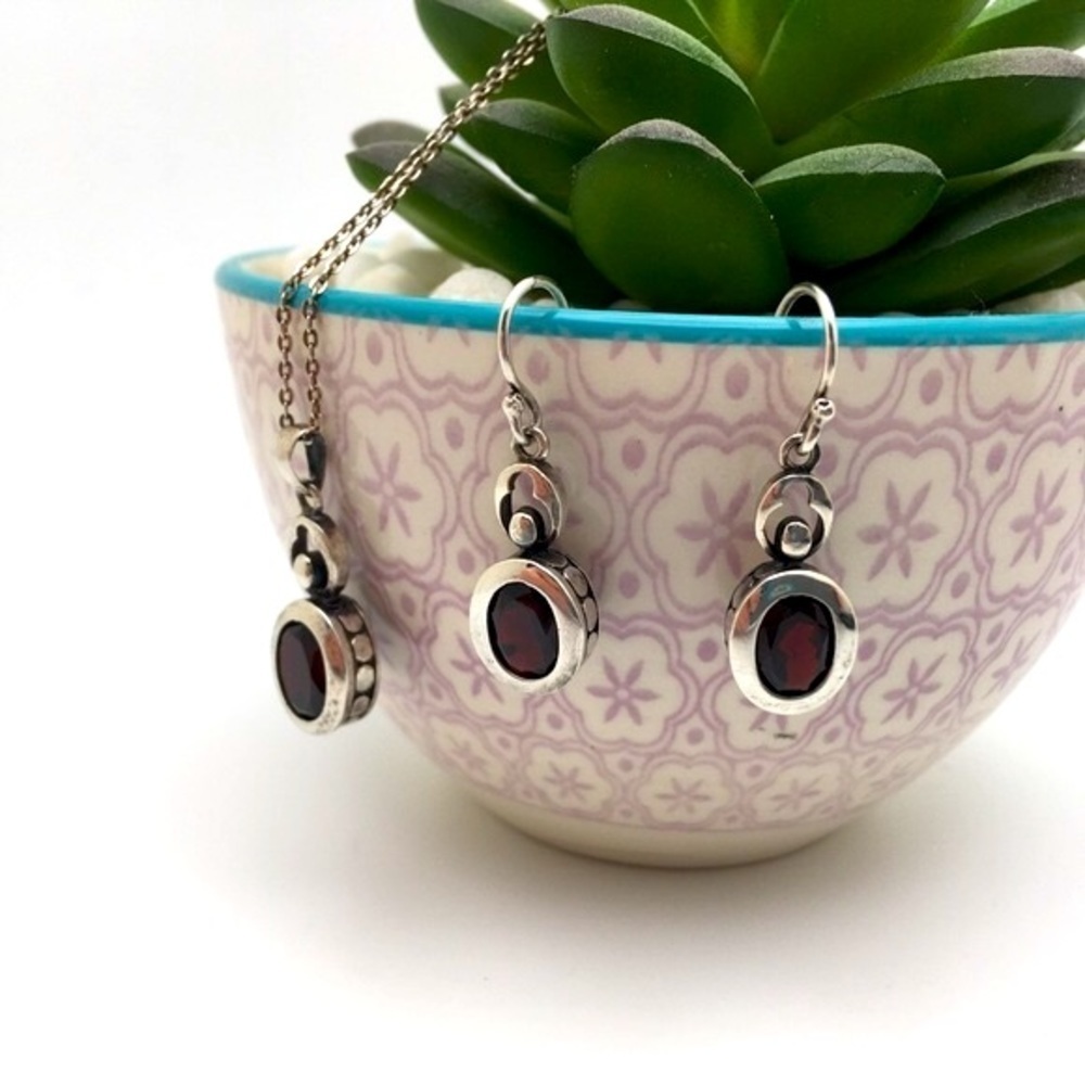 Dark Cherry and 925 Stamped Silver Vintage Lucas Lameth Necklace and Earrings - Picture 4 of 16